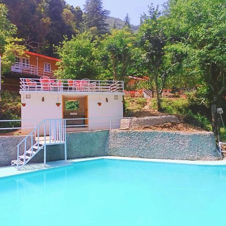 Aamod At Shoghi Luxury Cottage Resort シムラー エクステリア 写真