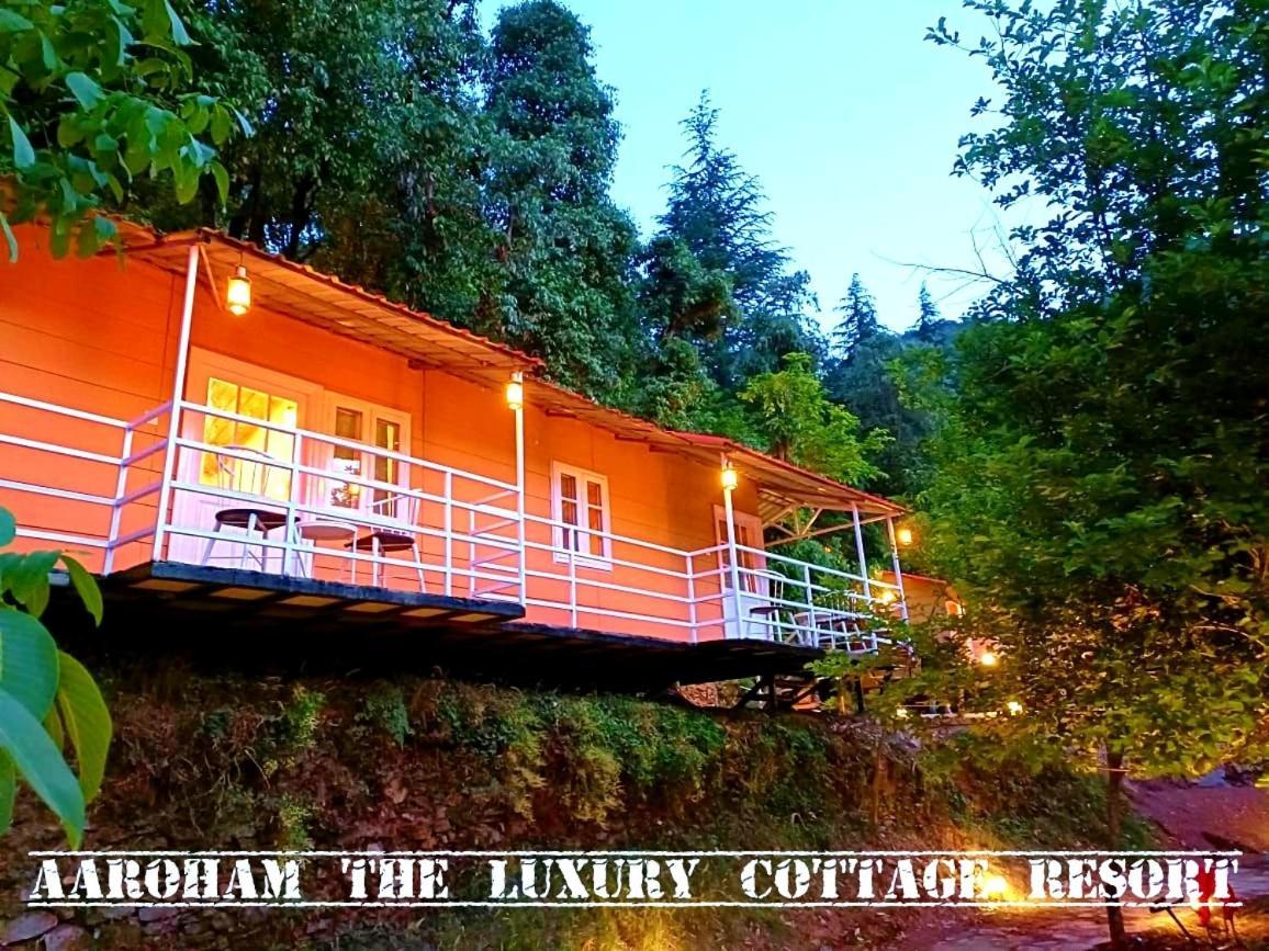 Aamod At Shoghi Luxury Cottage Resort シムラー エクステリア 写真