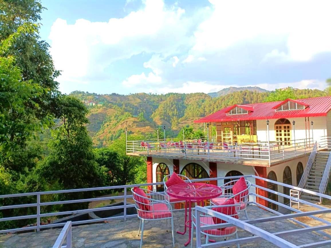 Aamod At Shoghi Luxury Cottage Resort シムラー エクステリア 写真