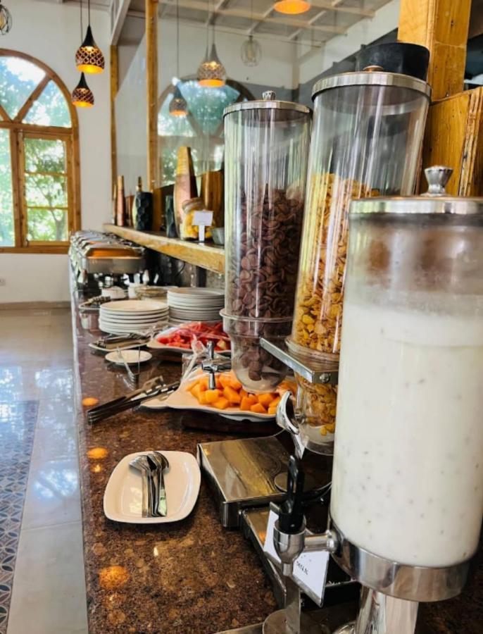 Aamod At Shoghi Luxury Cottage Resort シムラー エクステリア 写真