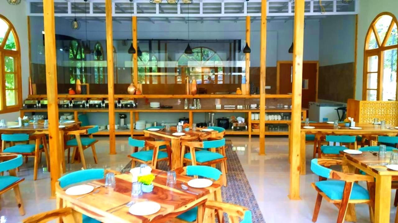 Aamod At Shoghi Luxury Cottage Resort シムラー エクステリア 写真