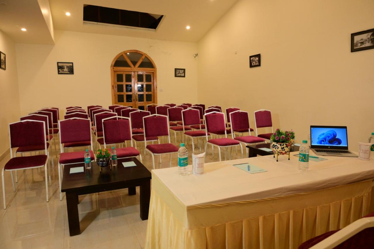 Aamod At Shoghi Luxury Cottage Resort シムラー エクステリア 写真